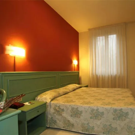 Hotel Molinari 3*