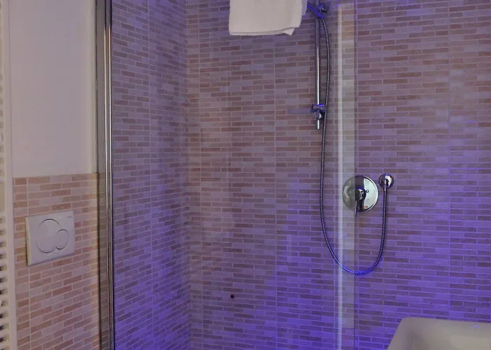 몰리나리 호텔 콜레키오