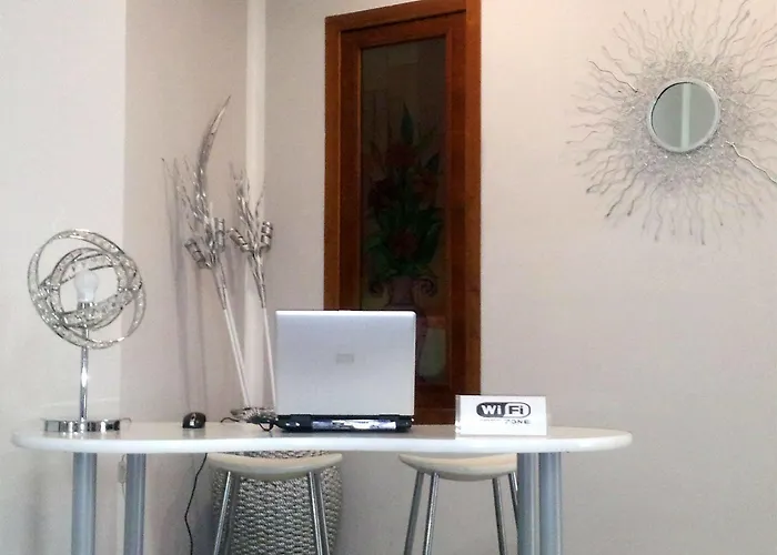 몰리나리 호텔 콜레키오